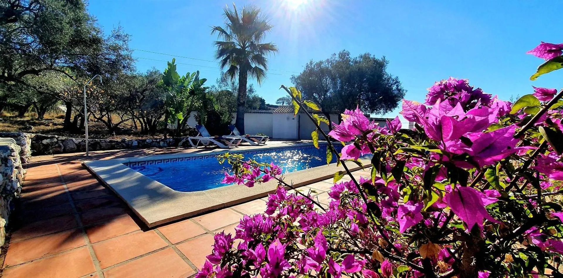 度假居 Casa-Emilia-Competa-Traumhafte-Lage-Mit-Privat-Pool别墅
